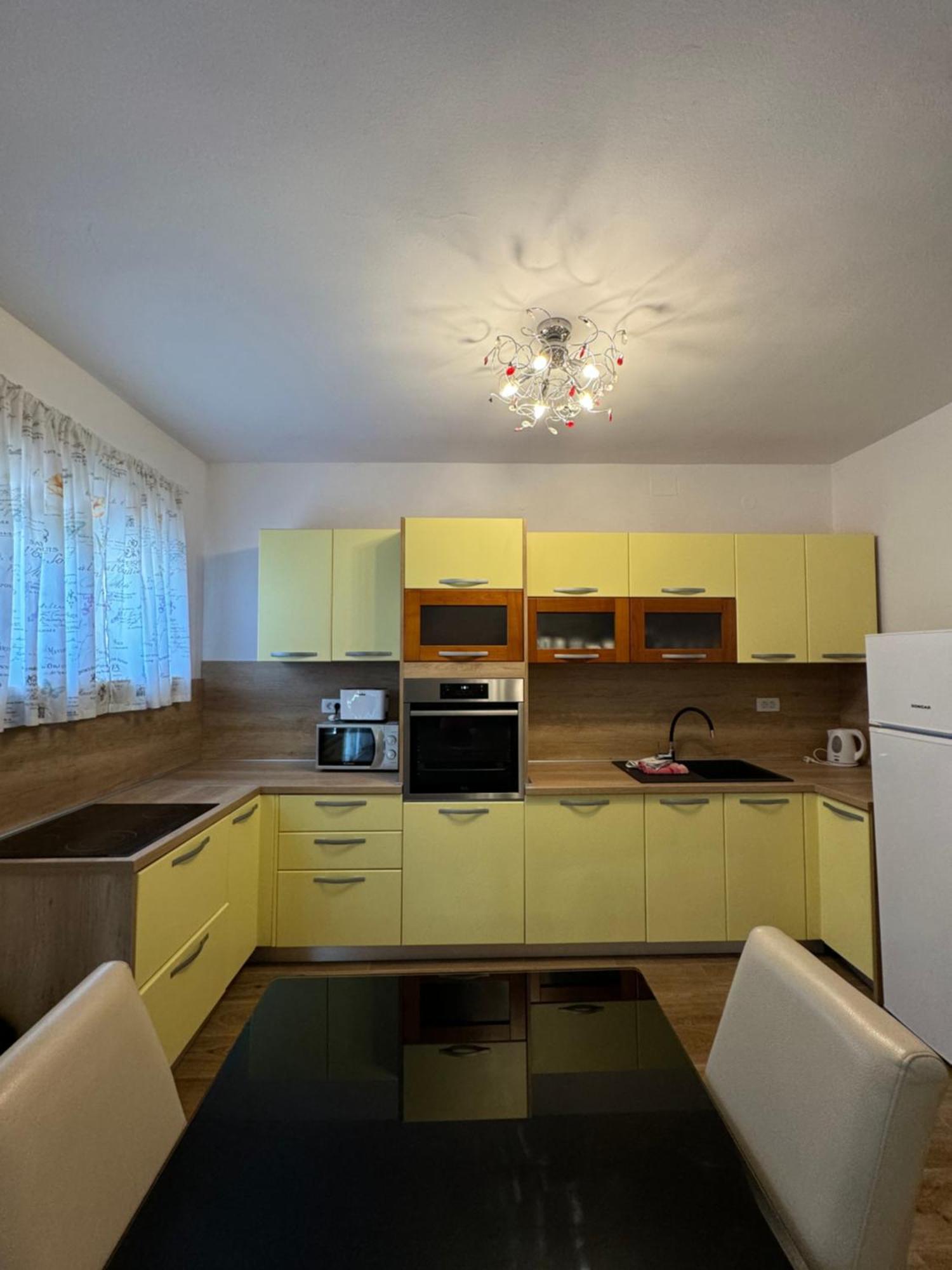 Residence Biocic Donji Okrug  Bilik gambar