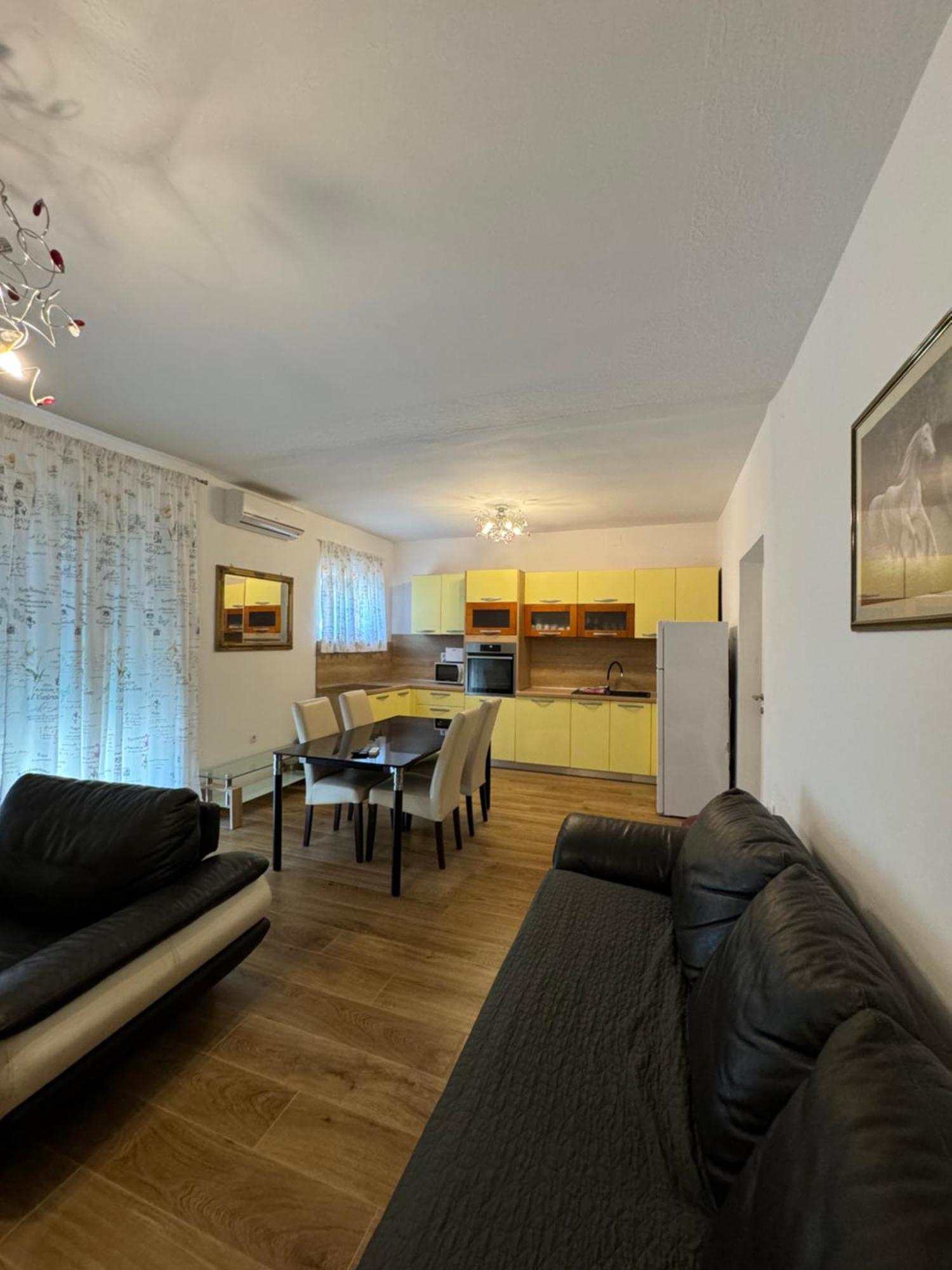 Residence Biocic Donji Okrug  Bilik gambar
