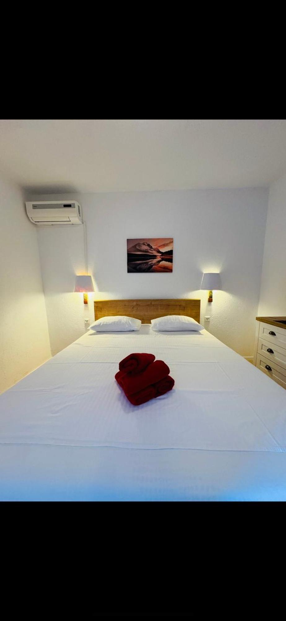 Residence Biocic Donji Okrug  Luaran gambar
